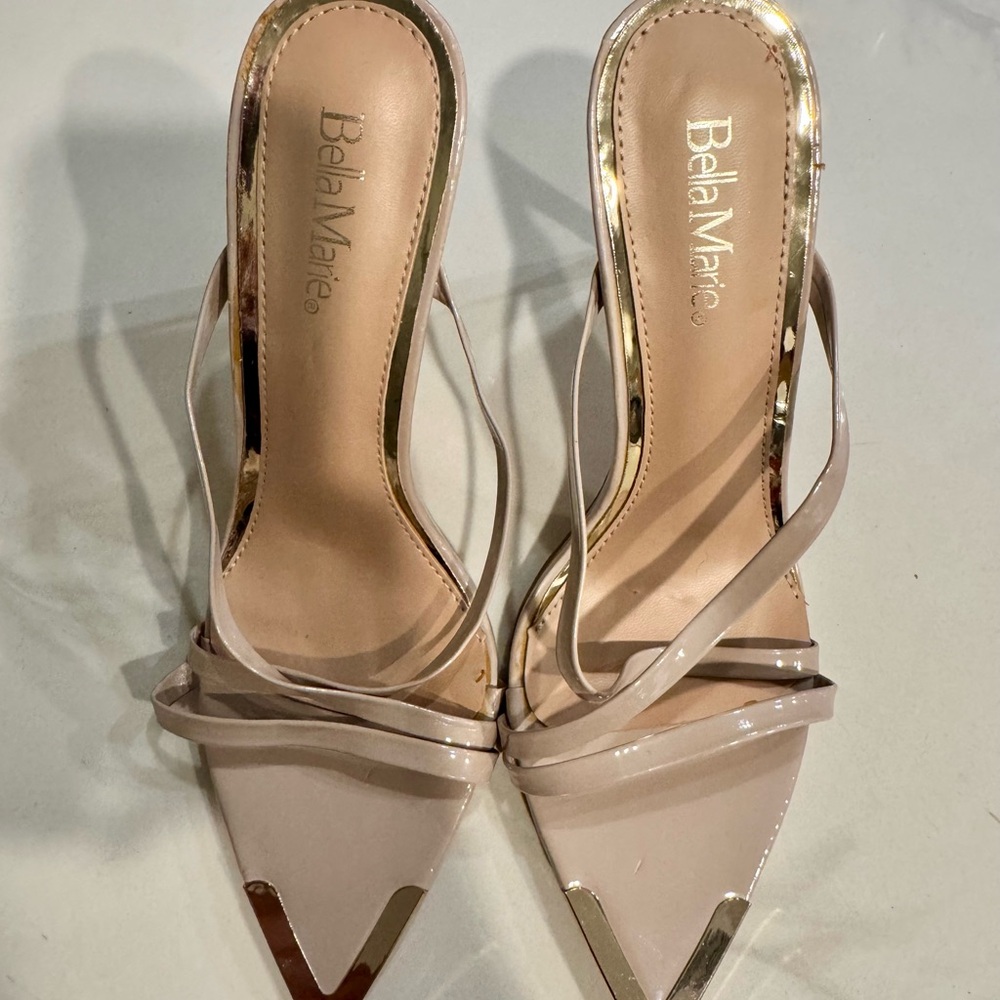 Bella Marie cream and gold slingback heels, size 10